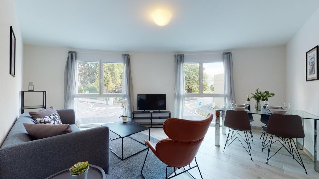 Nonanteneuf Appart Hotel Aigle - Contactless Check-In ภายนอก รูปภาพ