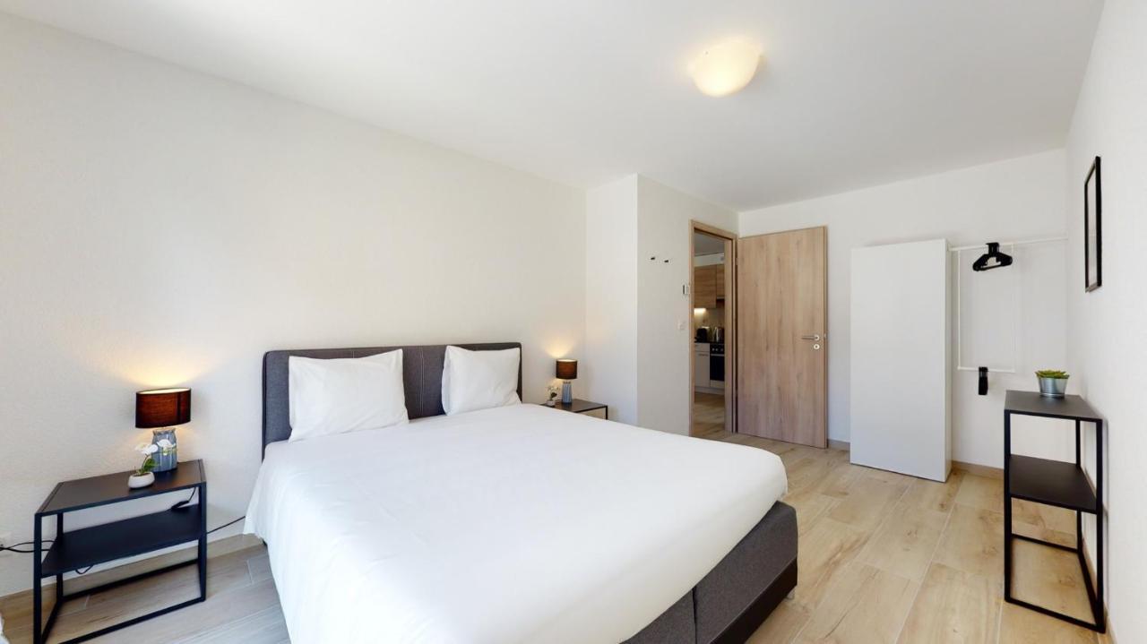 Nonanteneuf Appart Hotel Aigle - Contactless Check-In ภายนอก รูปภาพ